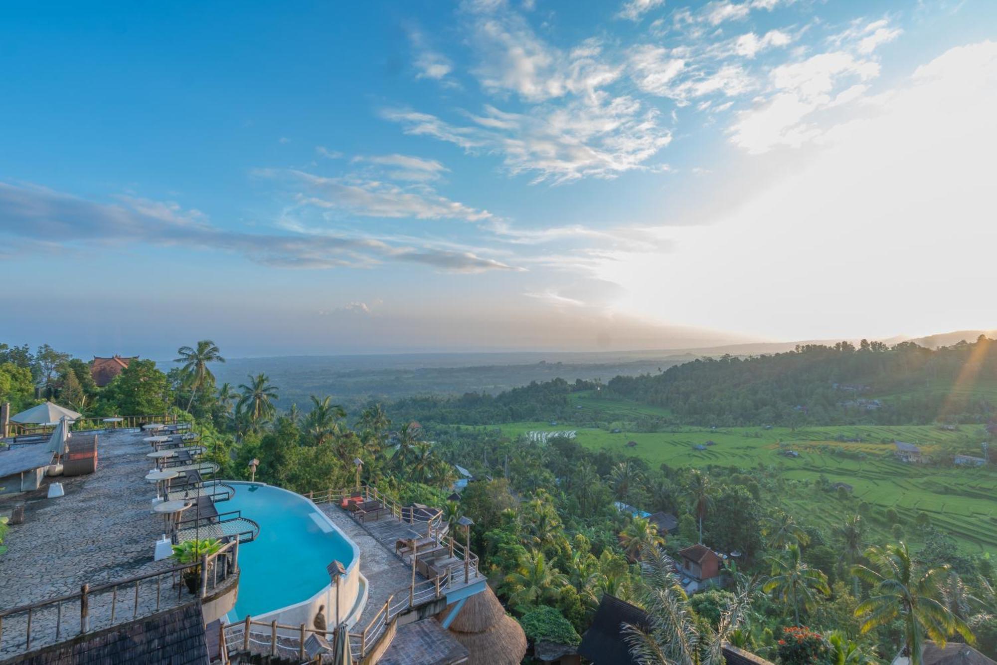 Maha Hills Resort By Mahaprana Experience Lovina  Exterior photo